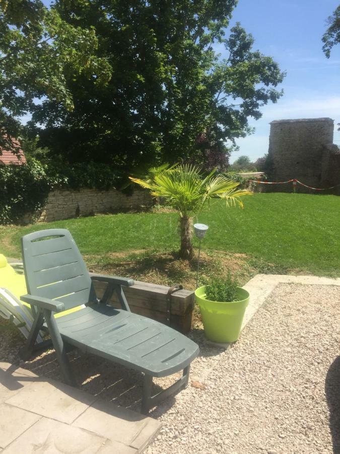 Le Jardin Des Arums Givry  Exteriör bild